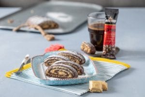 עוגיות מגולגלות במילוי בלונדי משגע