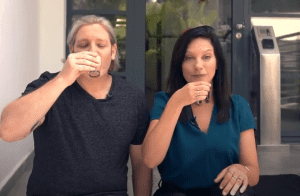 אנזל ולוקסי במפעל הקפה - השקת קפסולות אלומיניום